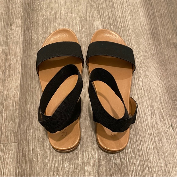 *SOLD* Abound Sylvie Sandal size 8 *NWT* - Picture 5 of 9